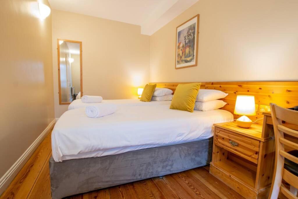 310 - The Carrowbeg At The Harbour Mills By Shortstays 韦斯特波特 外观 照片
